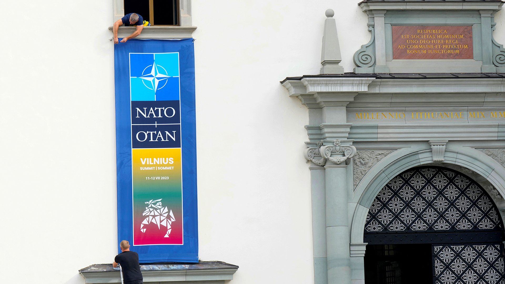 В Госдуме предрекли Зеленскому пустые обещания на саммите НАТО в Вильнюсе